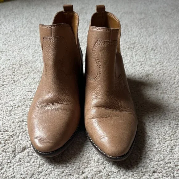 Lucky Brand *LK-Leymon LEATHER Bootie* Latte | GUC | Size 6.5 | Ankle Boot - Picture 3 of 13